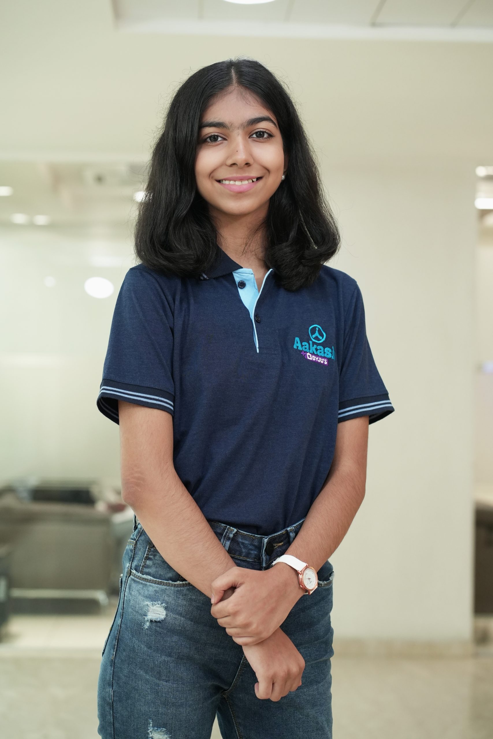 NEET 2022 Aakash BYJU'S Topper Sanika Agrawal Success Story AIR 29